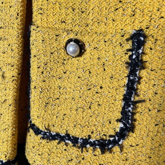 St. John Collection Three Piece Knit Yellow Suit - Picture 5 of 10